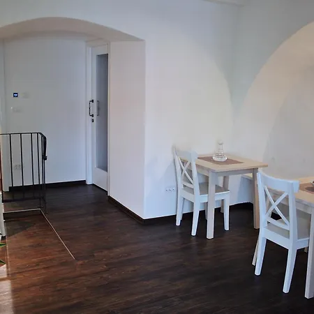 בית הארחה Ceh 1720 Castle View 3*