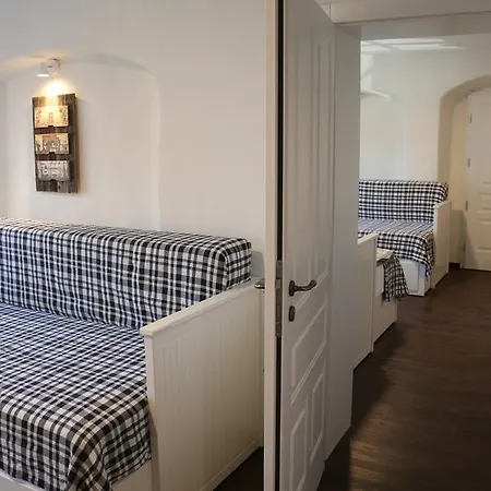 Ceh 1720 Castle View 3*