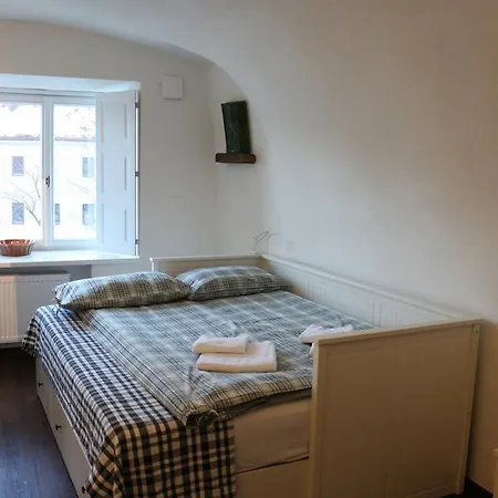 Ceh 1720 Castle View 3*