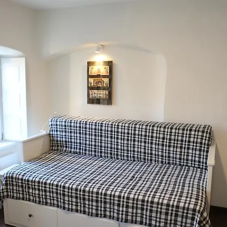 Ceh 1720 Castle View 3* Škofja Loka